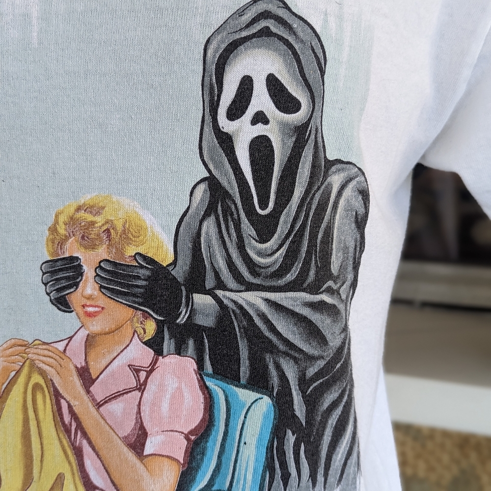 White Graphic Short Sleeve Tee - Picture 4 of 16